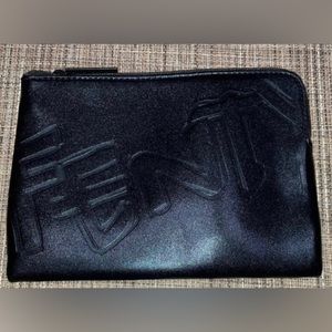 “FENTY BEAUTY” BLACK NEOPRENE  MULTI-USE POUCH. EUC